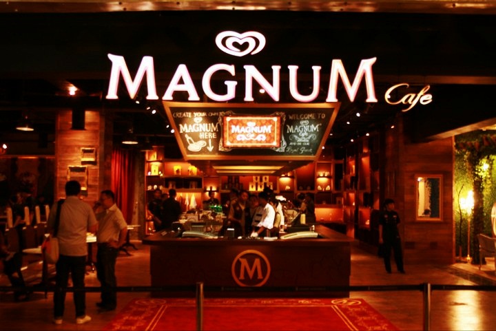 Magnum Cafe